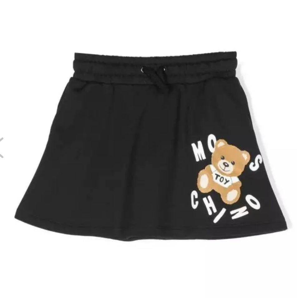 GONNA MOSCHINO